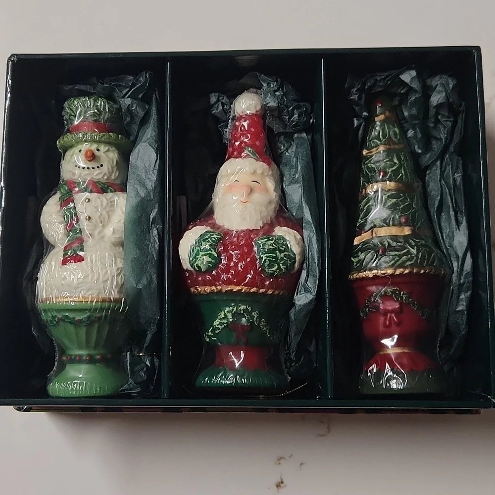 The White Barn Candle Co Celebrate The Season Topiary Candle Trio